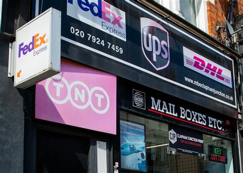 Reviews of Mail Boxes Etc. Clapham Junction. (Courier Service) 